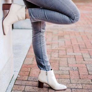 franco sarto izzy
